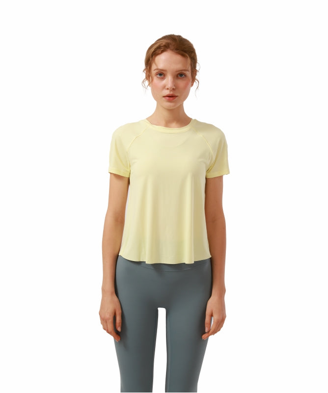 Women's Floripa Short-Sleeve Yoga Blouse – Lightweight & Comfortable with Back Overlap | REF: 1044