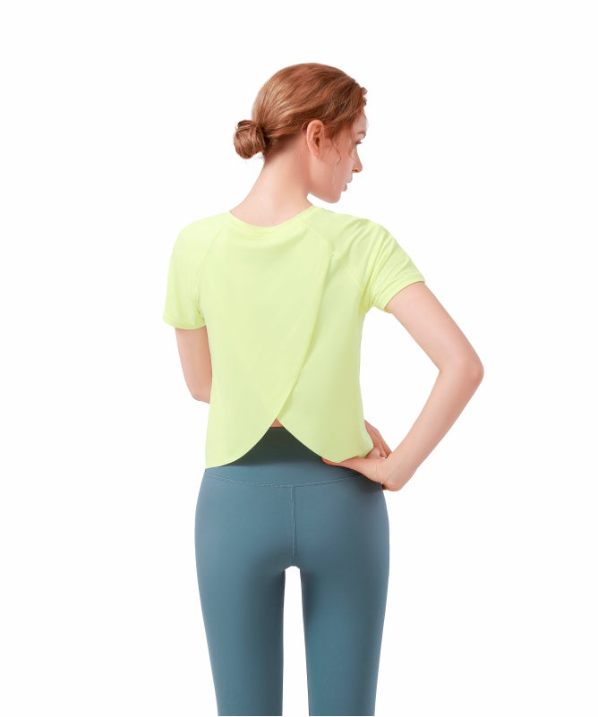 Women's Floripa Short-Sleeve Yoga Blouse – Lightweight & Comfortable with Back Overlap | REF: 1044